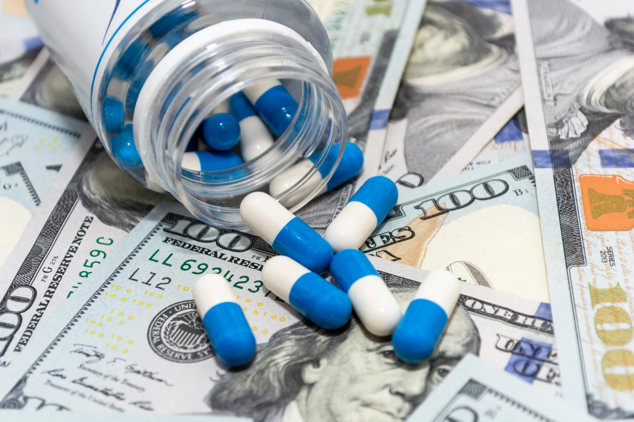 GettyImages-1400309622 FINAL Blog - Navigating New Pharma Pricing Models DTC, MFN, and Medicaid